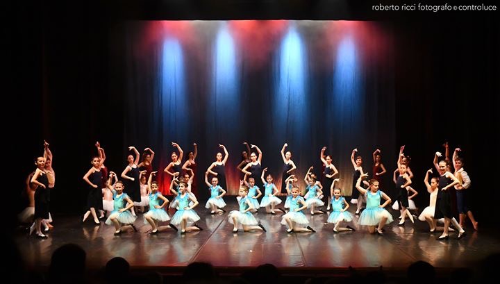 106267E8-8737-4067-BEE3-FCDC4DC83BEC